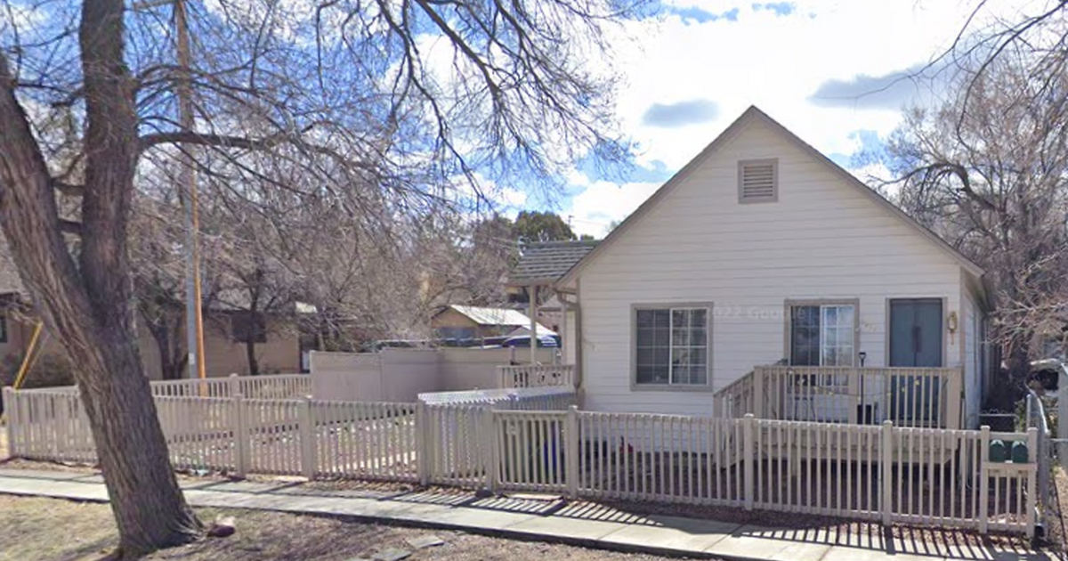 FOR RENT 1400/MO 2 br750 square foot 2 Bed/2 Bath Duplex fenced yard downtown Prescott for