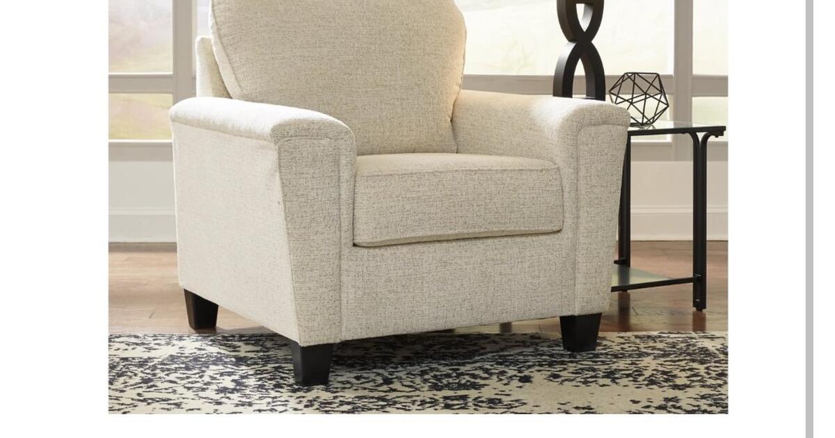 2 ashley furniture abinger chairs and ottoman for 651 in las cruces