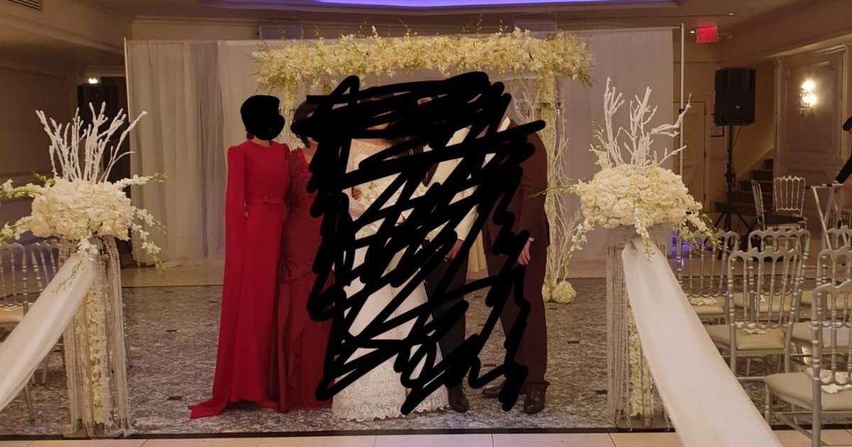 Prom dress for 50 in Stamford, CT Finds — Nextdoor