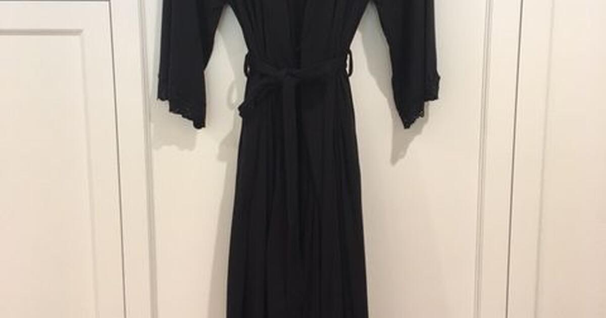 Black Robe & Nightgown set Jones New York Intimates brand, Size S/M