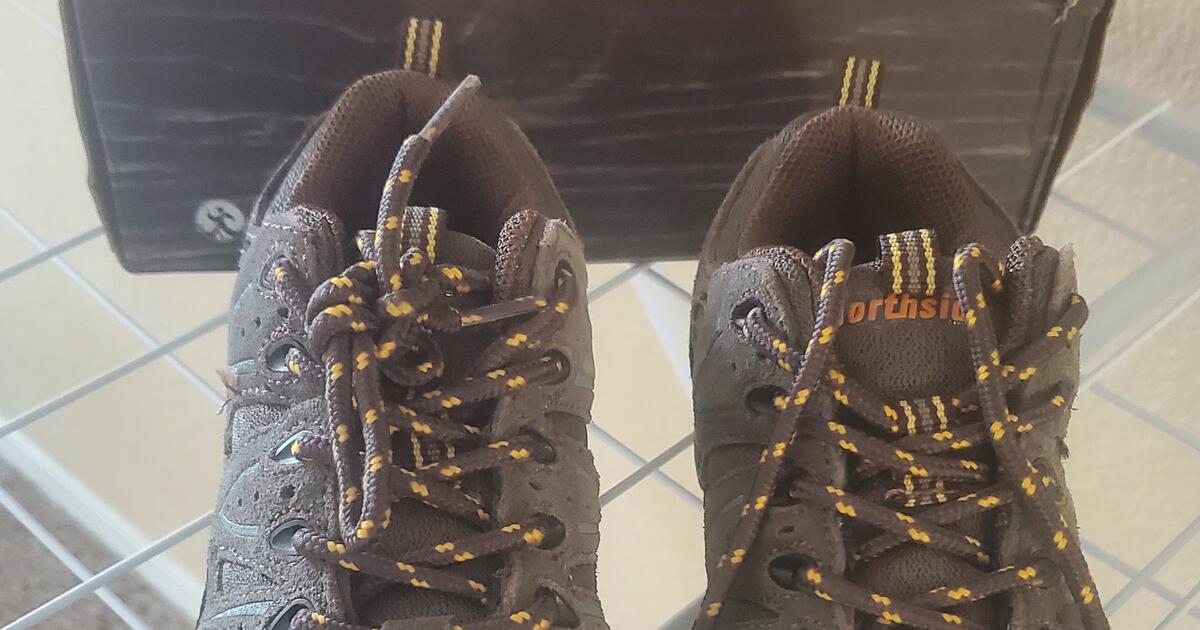 Northside Hiking Shoes Youth Size 1 BRAND NEW for 20 in Colorado