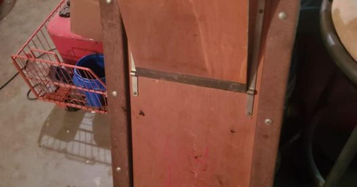 Vintage Mechanics roll under car creeper Wood & metal for 30 in Mentor