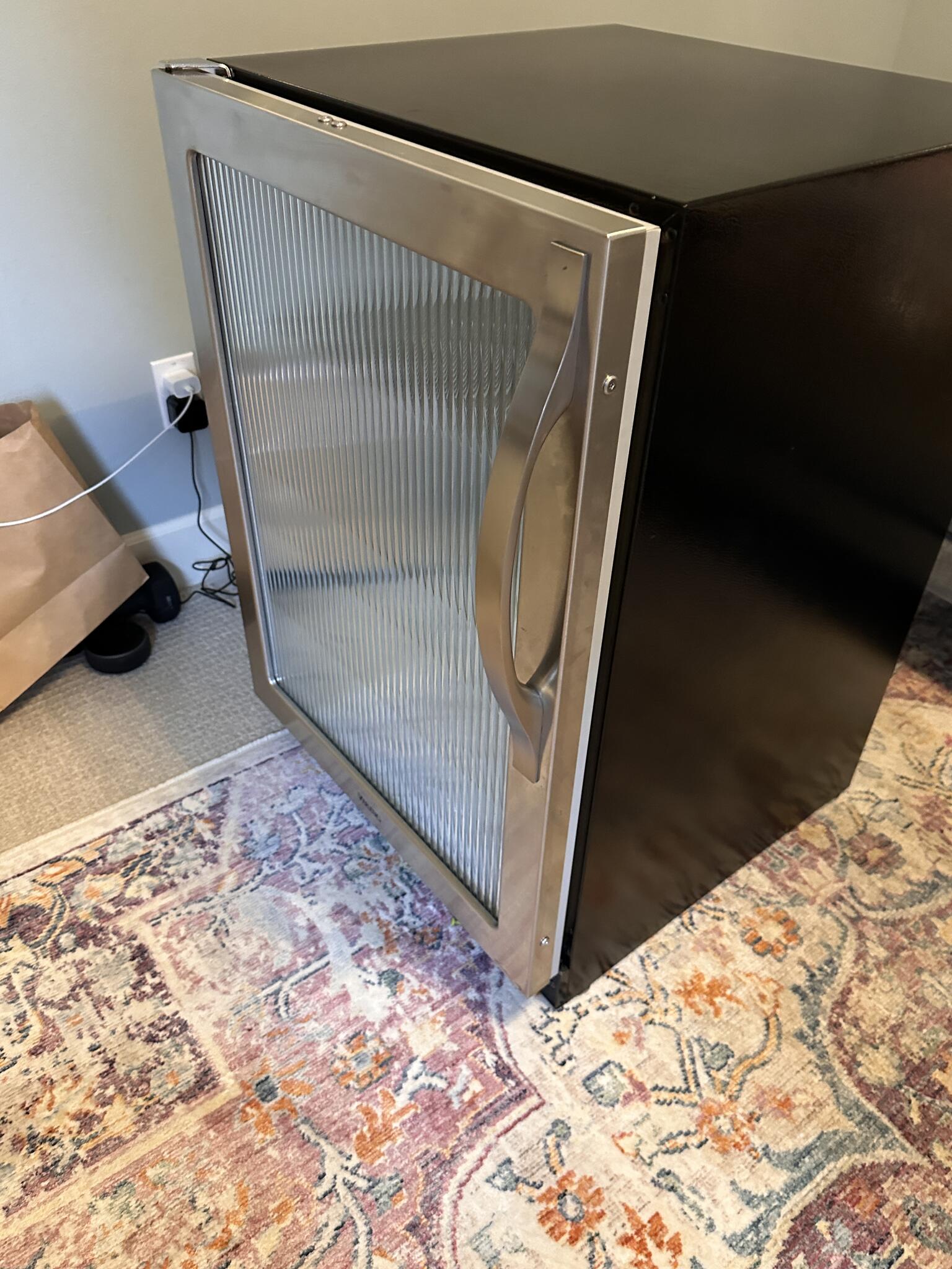 Viking under counter beverage cooler for Free in Seattle, WA For Sale & Free — Nextdoor
