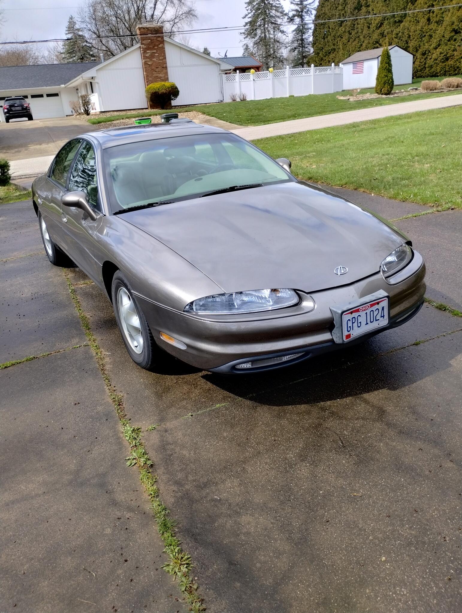 1999 olds Aurora for $2990 in Tallmadge, OH | For Sale & Free — Nextdoor