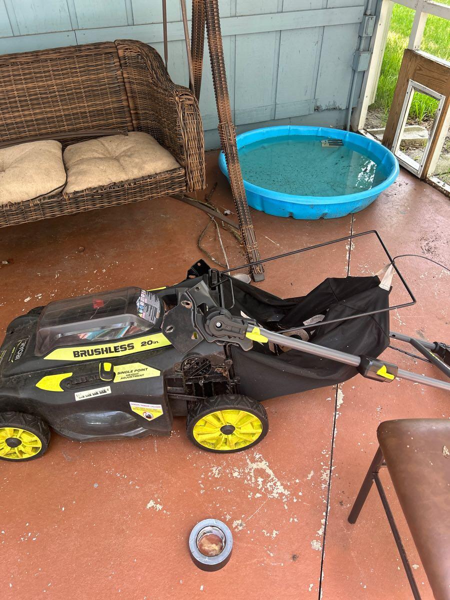 Ronnies lawn mower outlet repair