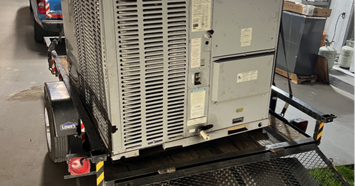 Air conditioner, heater, package units for 4995 in Fresno, CA Finds