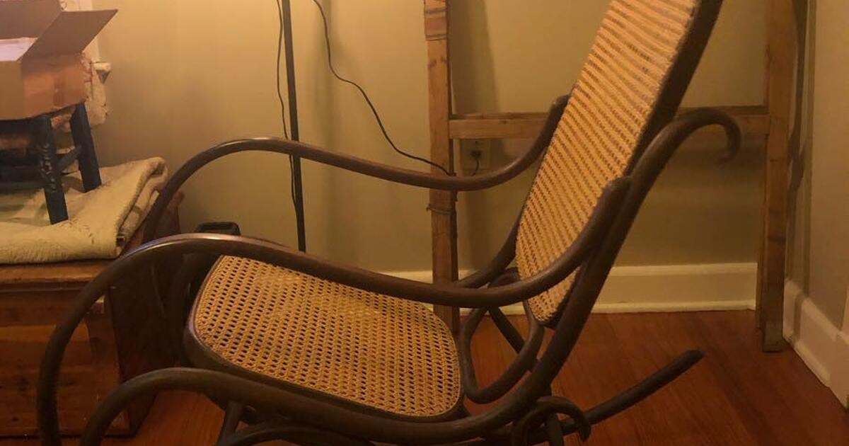 Bentwood Rocking Chair for 35 in Baton Rouge, LA For Sale & Free — Nextdoor