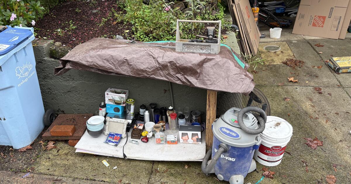 Curb alert! Free stuff for Free in Berkeley, CA | For Sale & Free ...