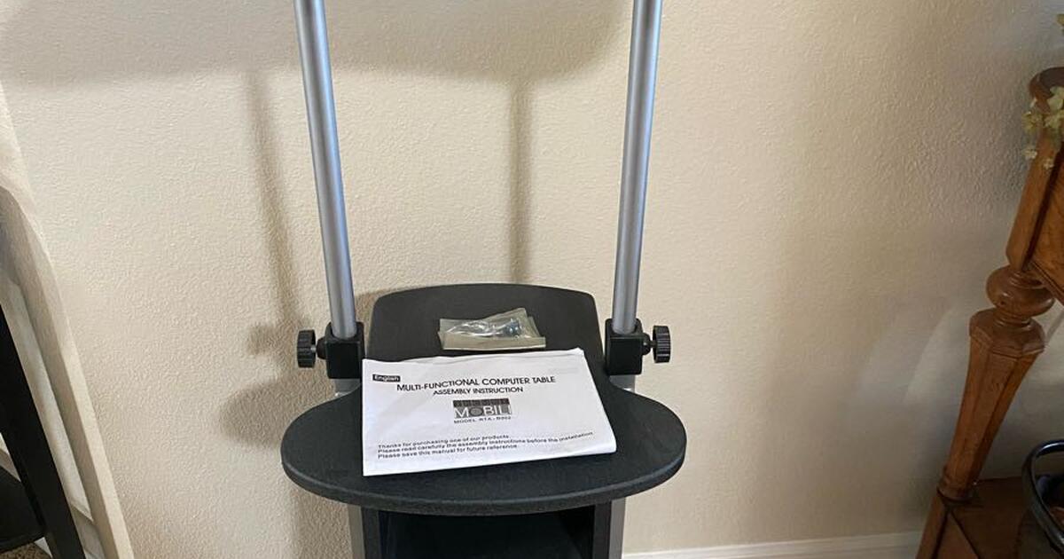 Adjustable Standing Desk for 35 in The Villages, FL Finds — Nextdoor