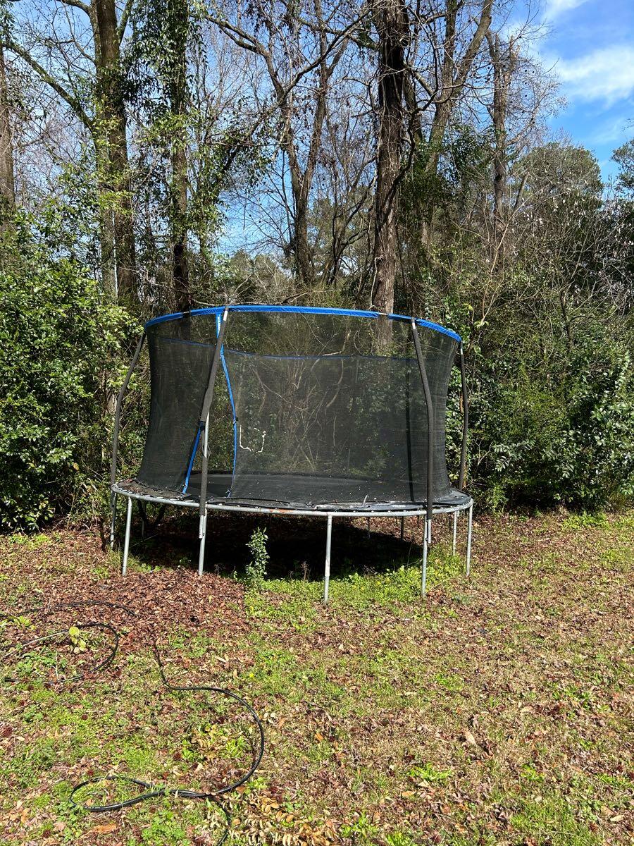 Sportspower Trampoline 168 72x28n for Free in Augusta, GA For Sale