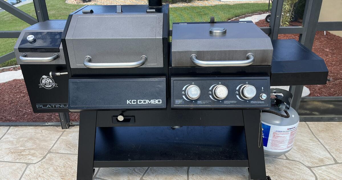 Pit Boss KC Combo Pellet Smoker, Grill, Griddle Combination for 85