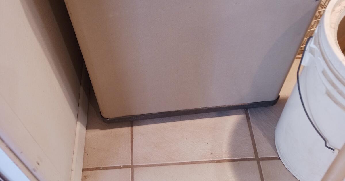 Dometic RV Fifth Wheel Freezer Refrigerator for 1 in Yuma, AZ For Sale & Free — Nextdoor