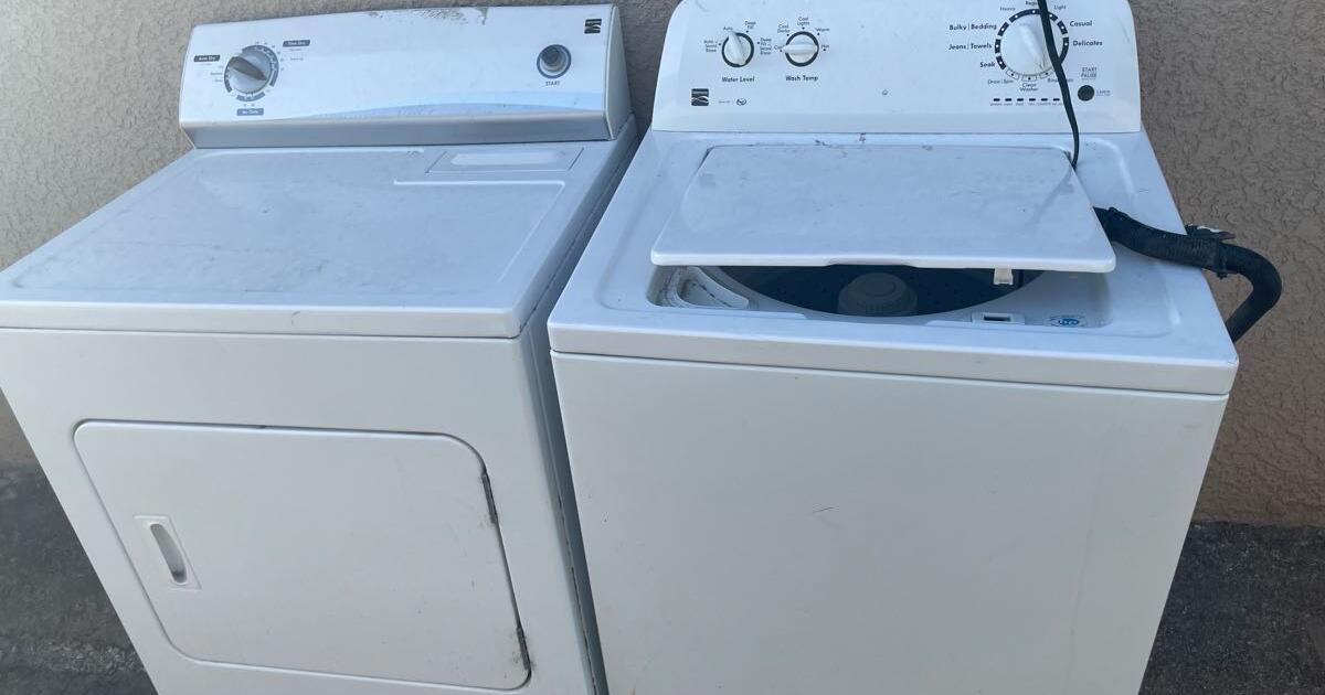 Free washer and dryer need repair. for Free in Fresno, CA For Sale