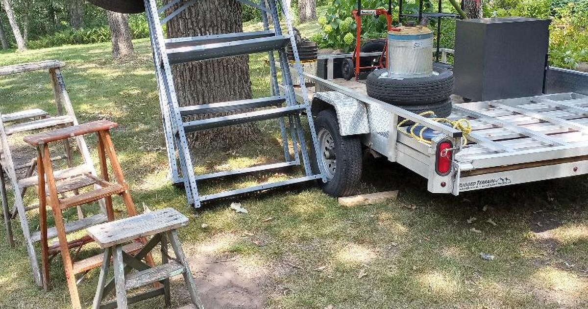 Multifamily Rummage and Moving Sale in Dousman, WI For Sale & Free