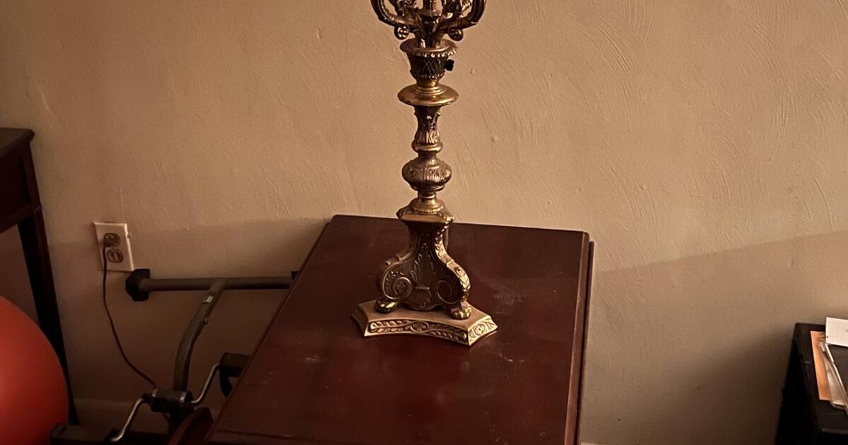 VINTAGE LAMPS for 20 in Virginia Beach, VA Finds — Nextdoor