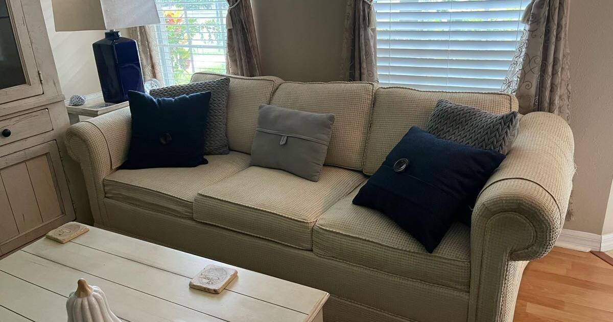 Furniture & Homegoods for 10 in Kissimmee, FL Finds — Nextdoor