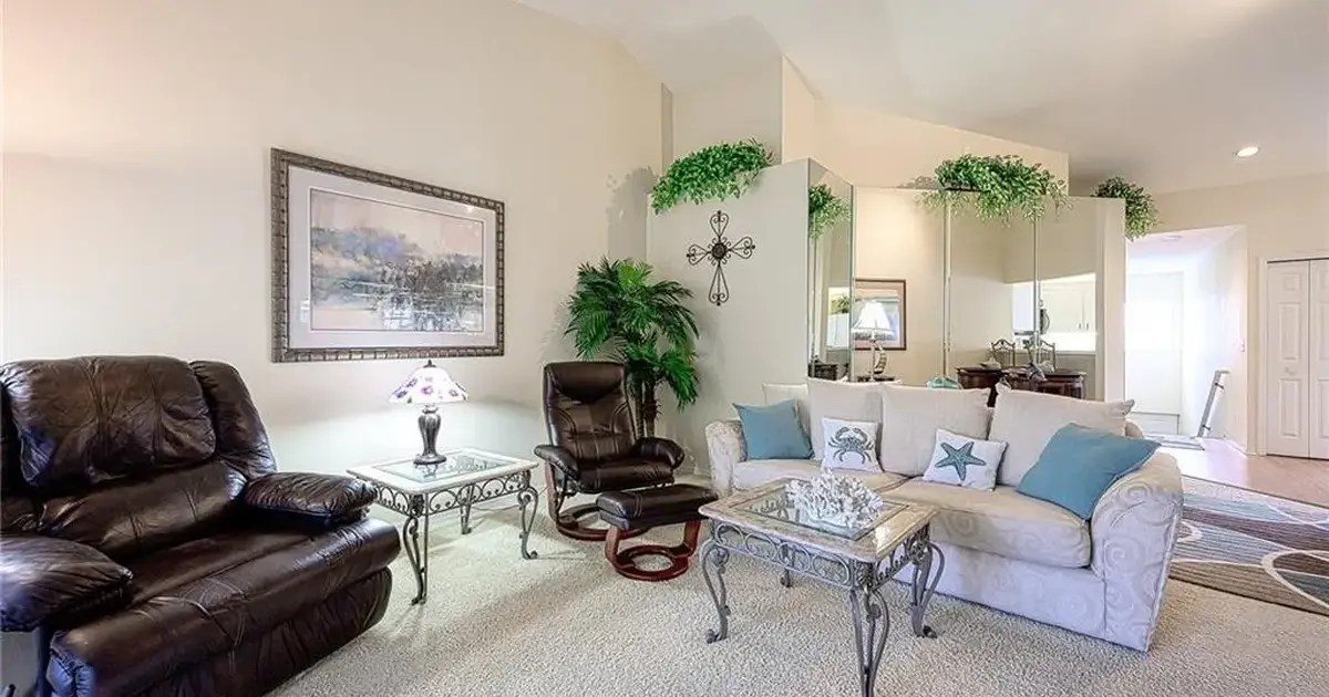 Turnkey Condo 2/2 Fieldstone Village in Wilshire Lakes for 340000 in