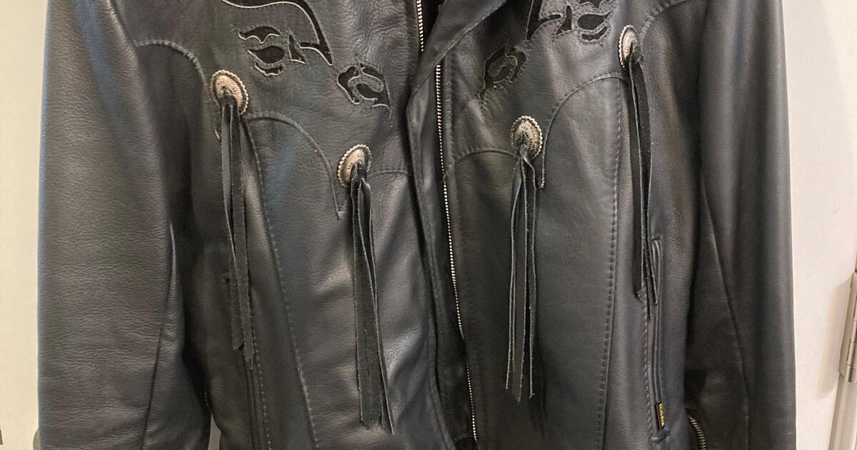 Leather Jacket For $80 In Scottsdale, AZ | For Sale & Free — Nextdoor