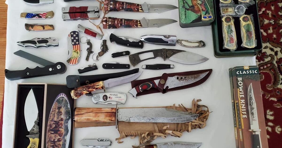 Collector knives for Free in Ceredo, WV For Sale & Free — Nextdoor