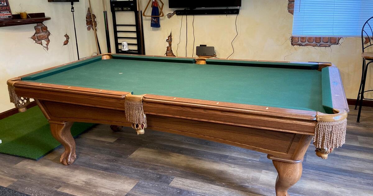 AMF Playmaster 8 ft 3 piece slate Pool table for 1200 in Sacramento
