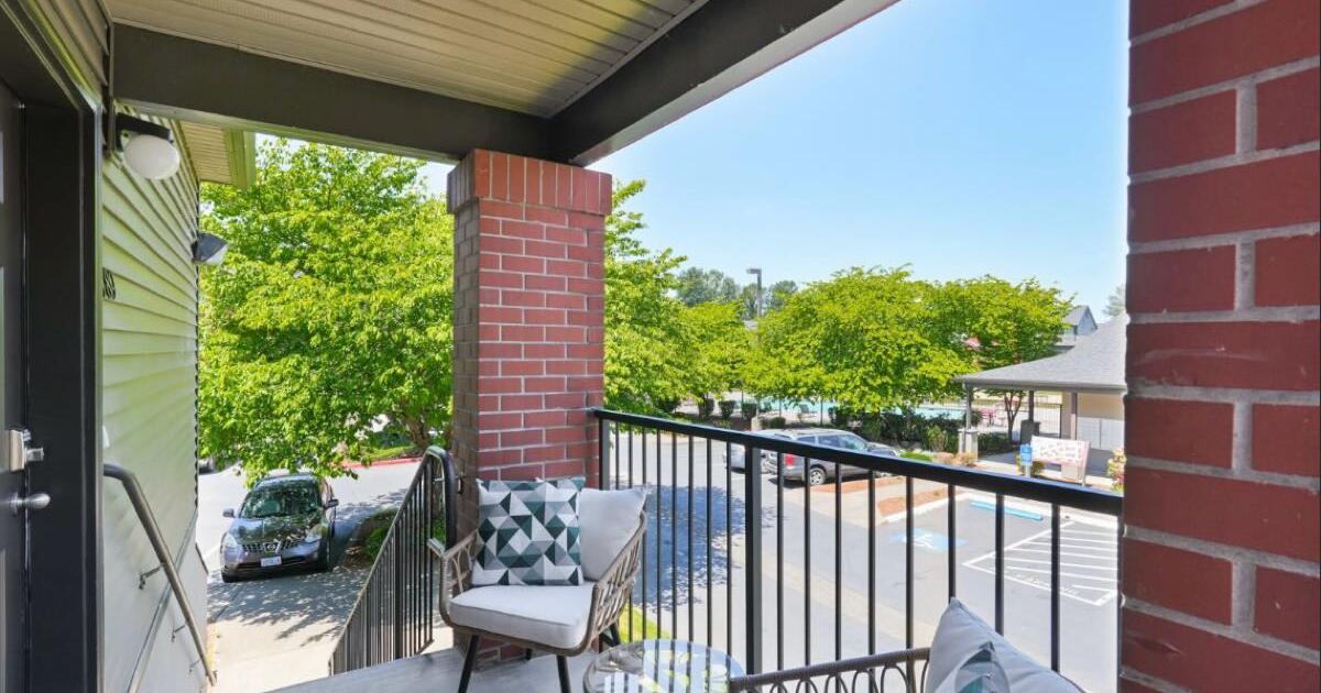 Apartment for sublease! for 1190 in Eugene, OR For Sale & Free