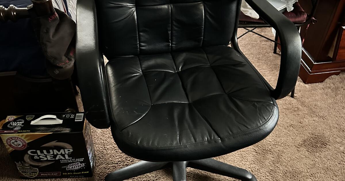 House Sale 131 Washington Ave Matawan 10am3pm in Matawan, NJ For