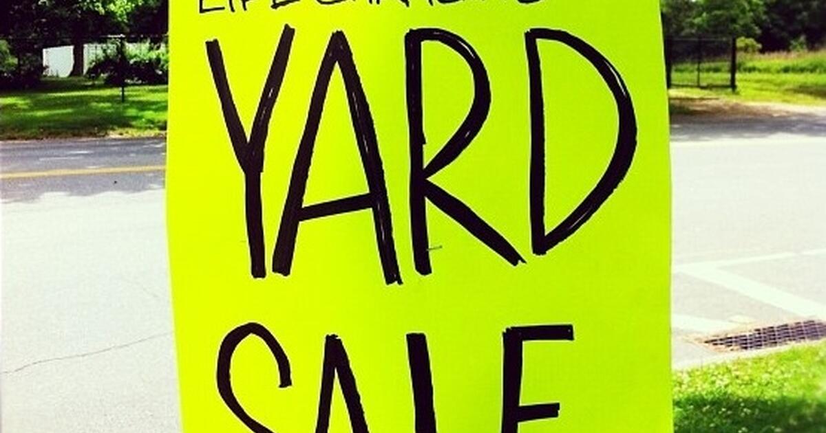 Today Garage SALE 8am1pm 1195 Las Palmas Dr Santa Clara for Free in