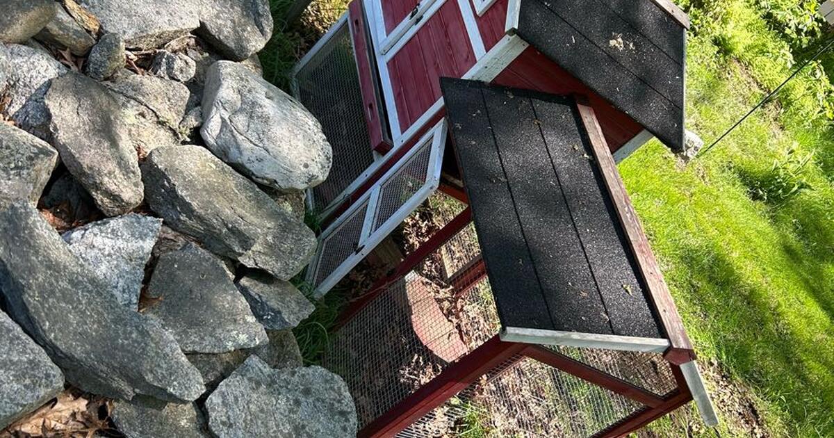 Chicken Coop for Free in West Greenwich, RI For Sale & Free — Nextdoor