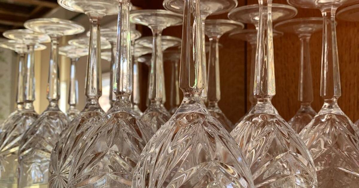 Crystal Stemware set of 12 glasses for 30 in Colorado Springs, CO