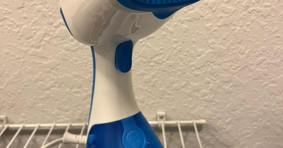 Hamilton Beach Handheld Garment Steamer for Clothes, Bedding, Curtains