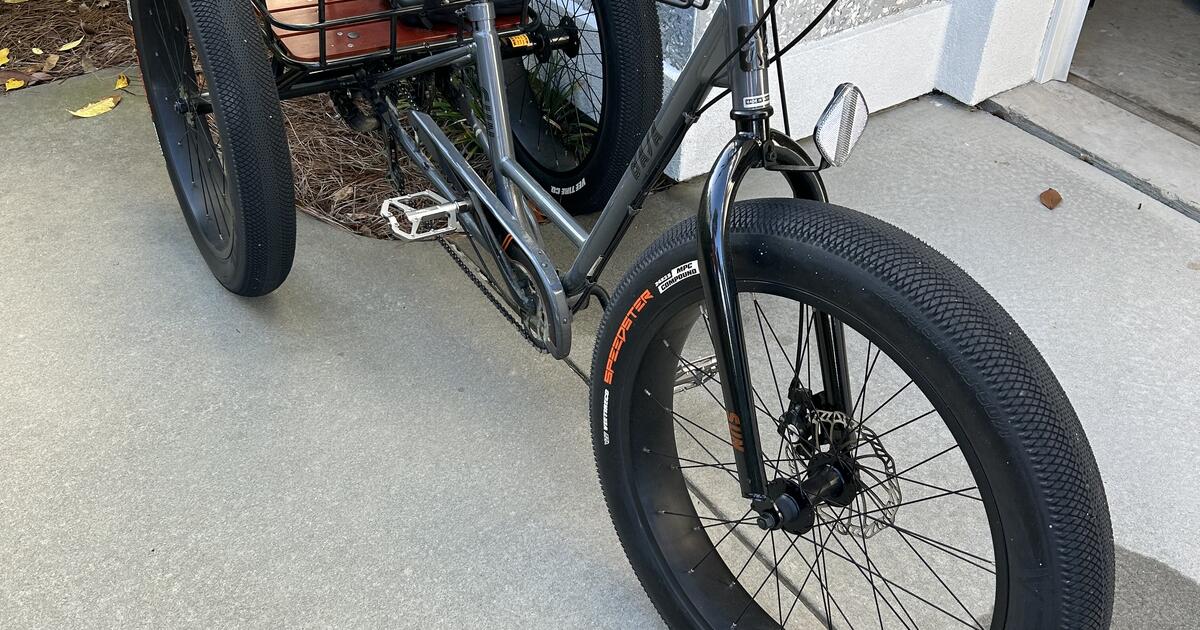 SUN TRIKE REPLACEMENT BAJA 24x3.50 SV(BULK) main image 1
