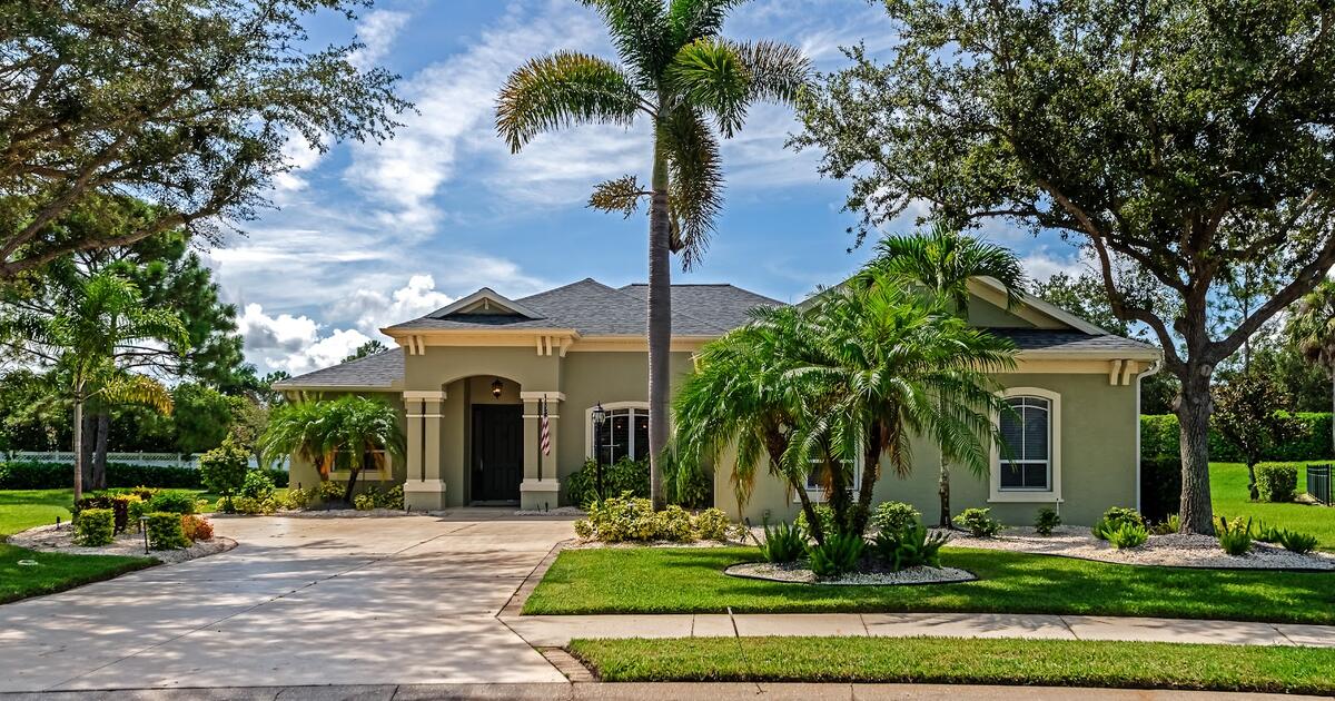 Beautifully Remodeled and Furnished Home for $939900 in North Port, FL ...