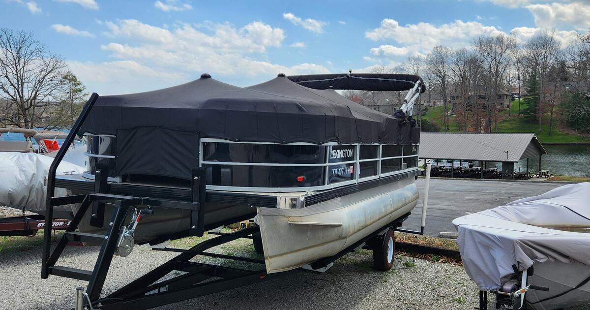 Pontoon Boat for 20000 in Crossville, TN For Sale & Free — Nextdoor