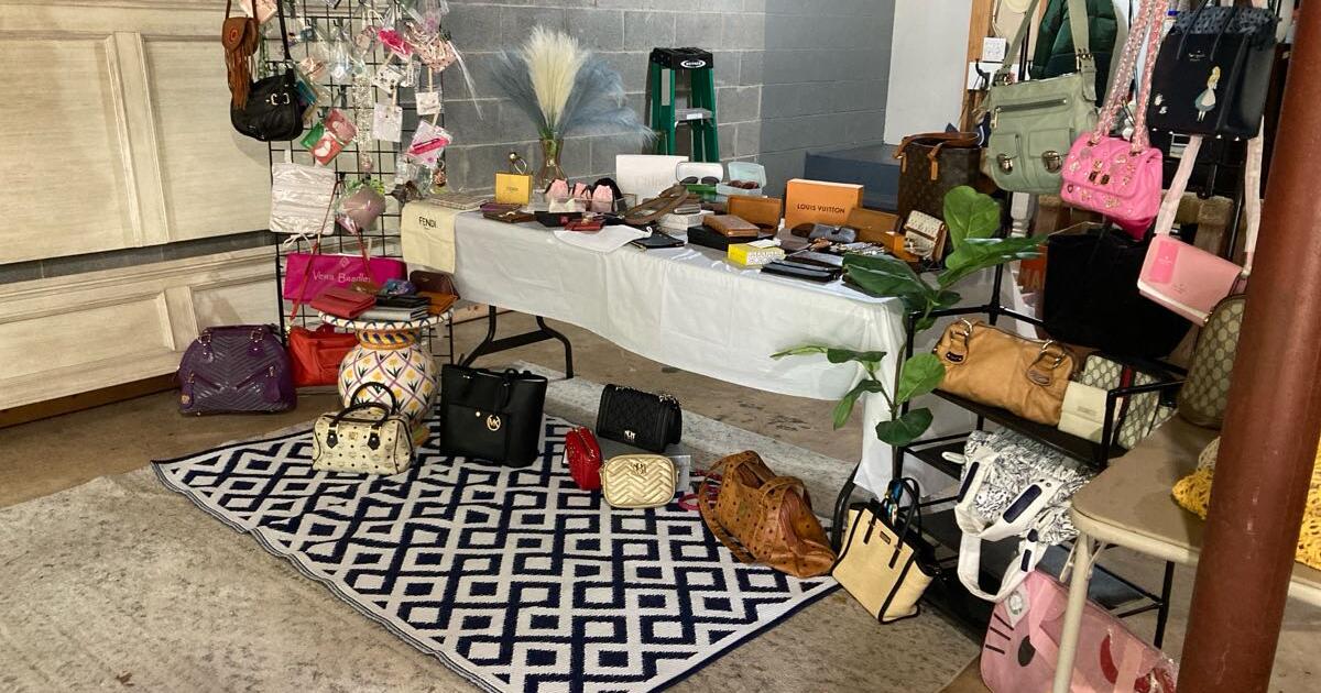 Garage Sale items not free for Free in Trussville, AL For Sale & Free