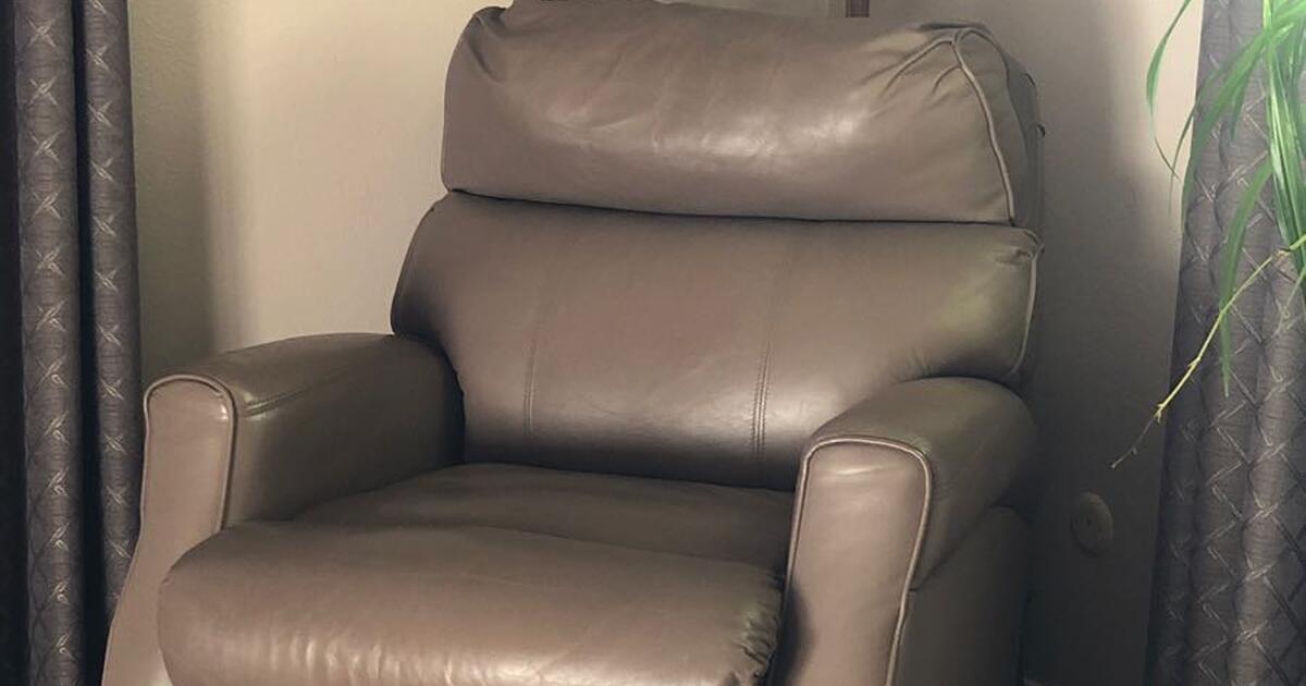 Lazy Boy leather recliner for 200 in Albuquerque, NM Finds — Nextdoor