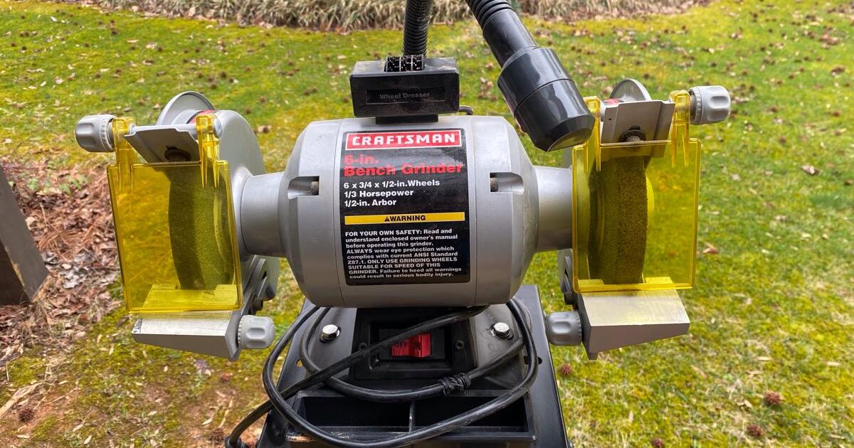 Craftsman 319.211260 Bench Grinder with Stand for 50 in Marietta, GA