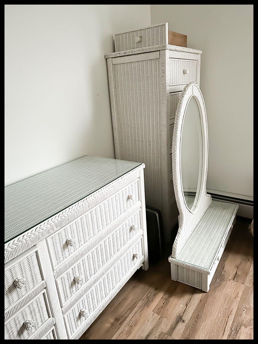 Henry Link White Wicker Bedroom Set 3 Dressers, plus Mirror Top for 2000 in Toms River, NJ