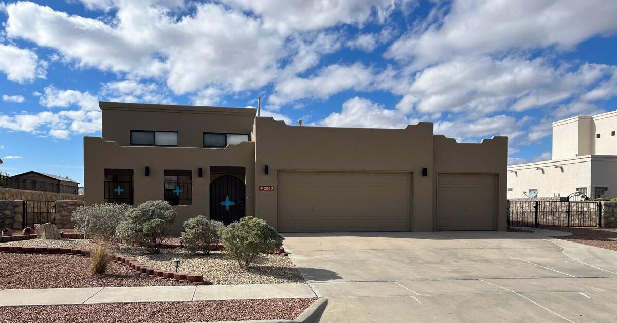 Large home w/3 car garage for Rent for 2350 in Las Cruces, NM Finds — Nextdoor