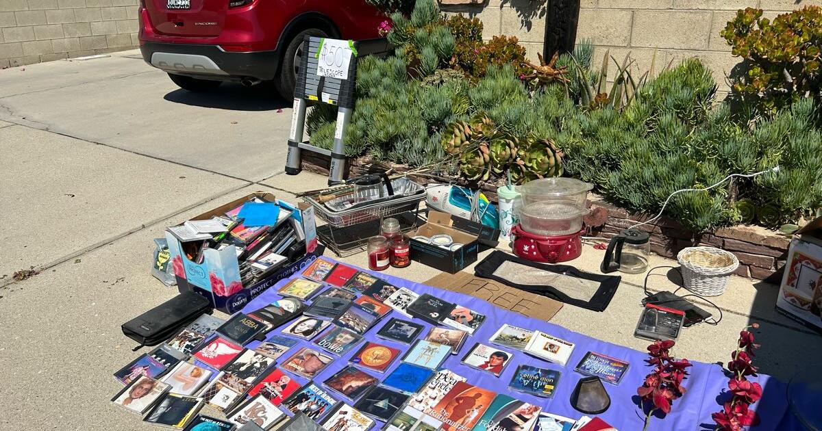 Curb alert! Free stuff! for Free in Oxnard, CA For Sale & Free — Nextdoor