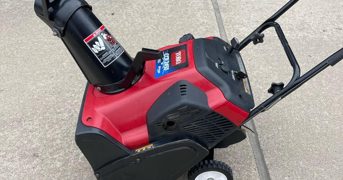 Toro Snowblower CCR 2450 5 hp for 245 in Northville, MI For Sale