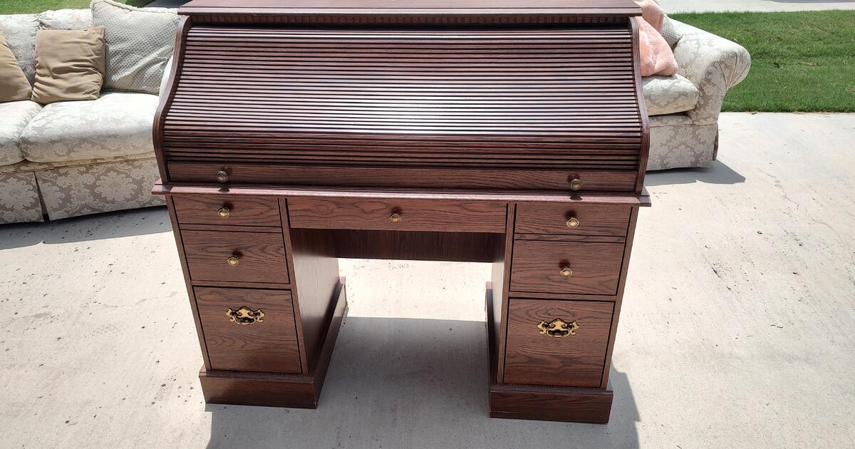 Roll Top Desk for 75 in Huntsville, AL Finds — Nextdoor