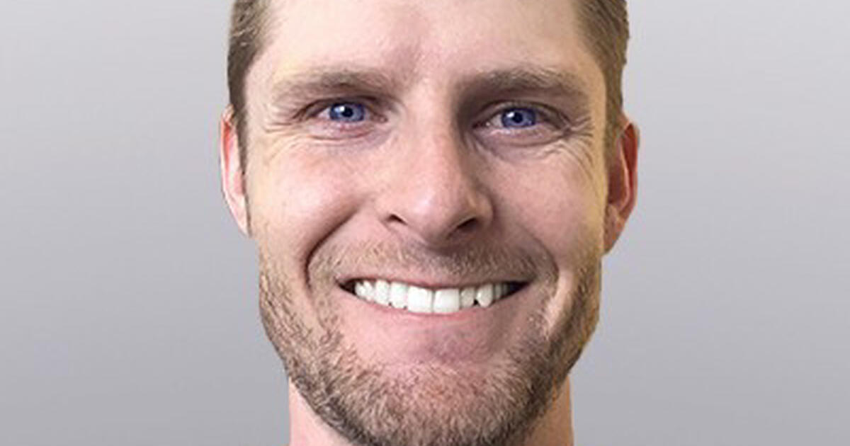 Christmas Light Installation & Handyman in Five Parks, Candelas