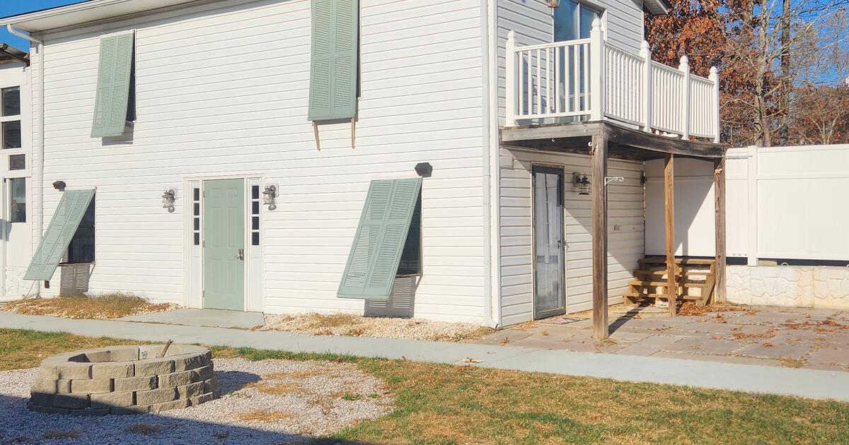 Guest House For Rent 1500 for 1500 in Corryton, TN For Sale & Free