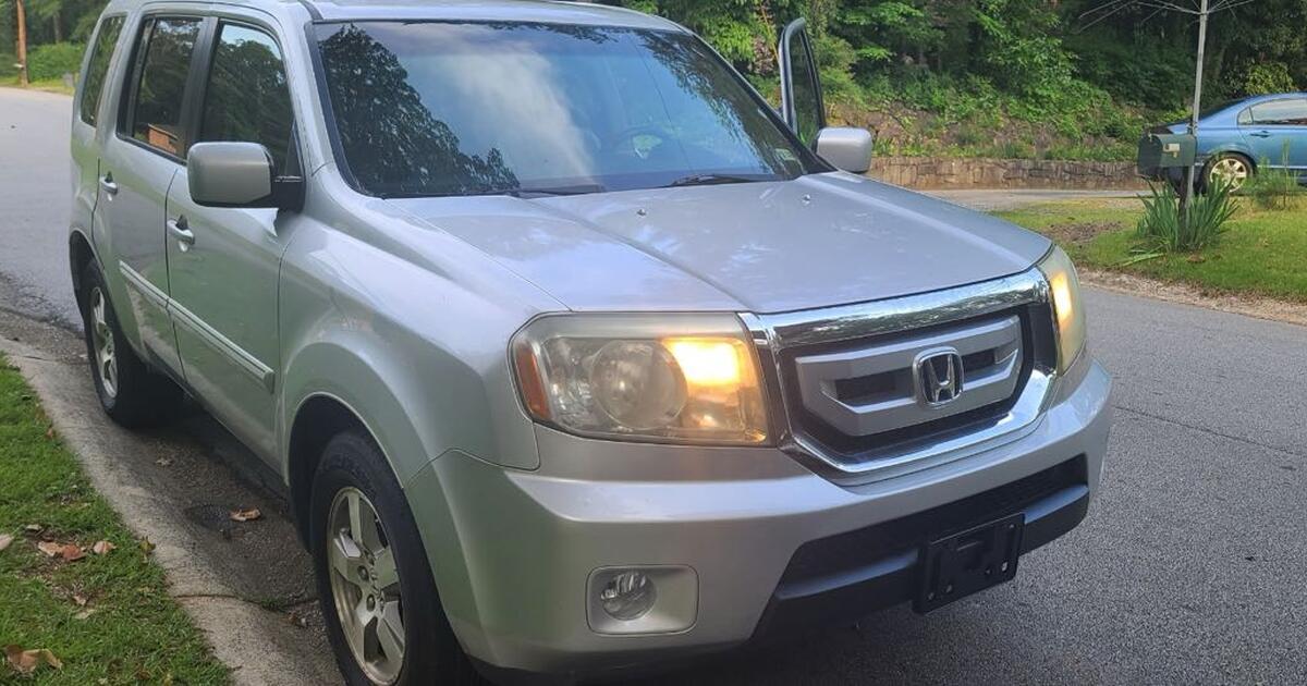 For Sale I’m a car dealer call me for 9000 in McDonough, GA For Sale