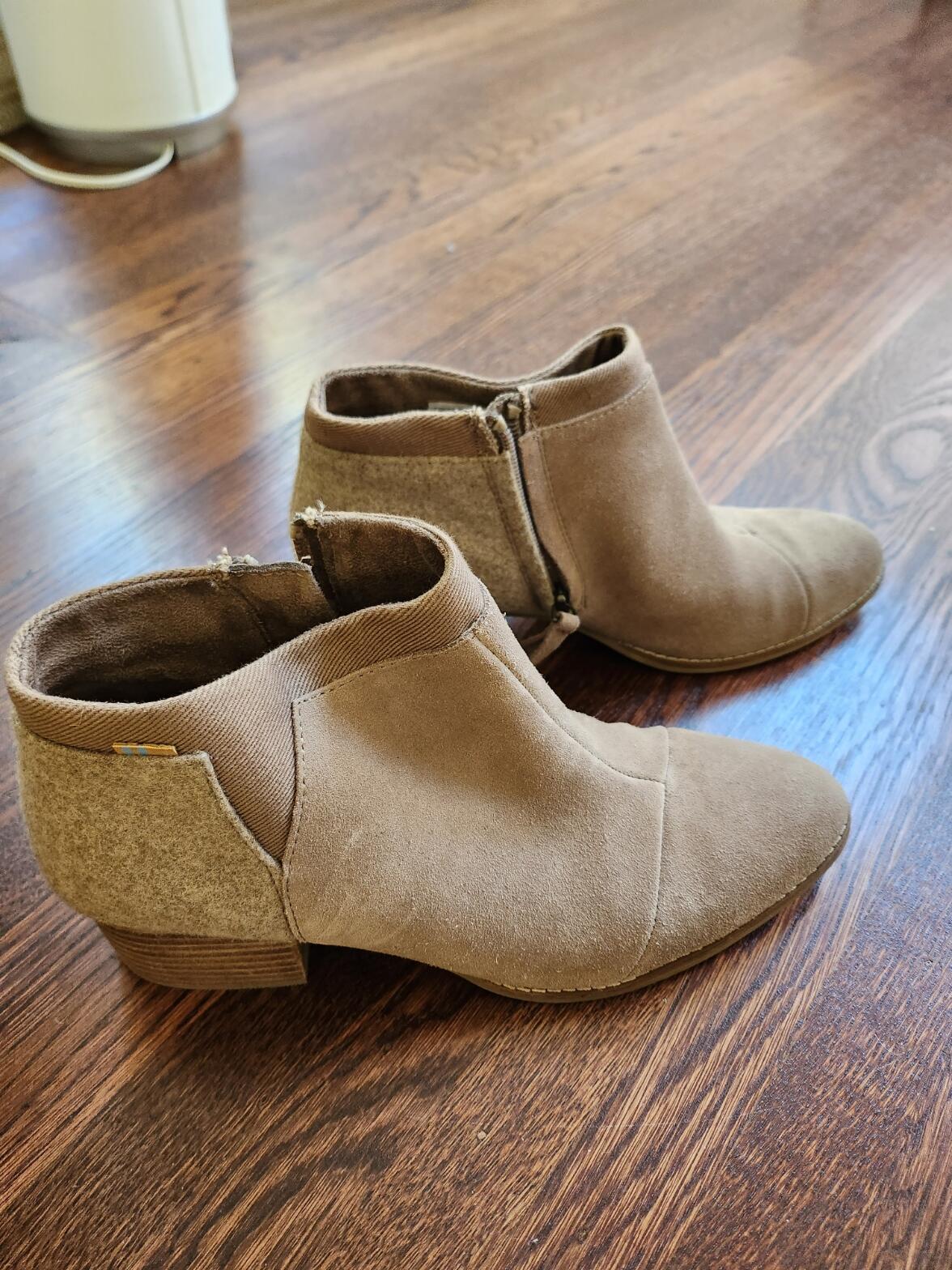 Toms on sale loren booties