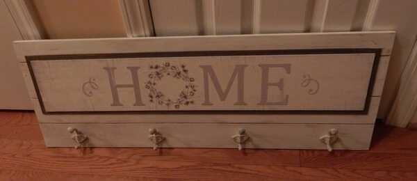 Hobby Lobby Farmhouse Look White-washed Wall Mount Coat Rack With