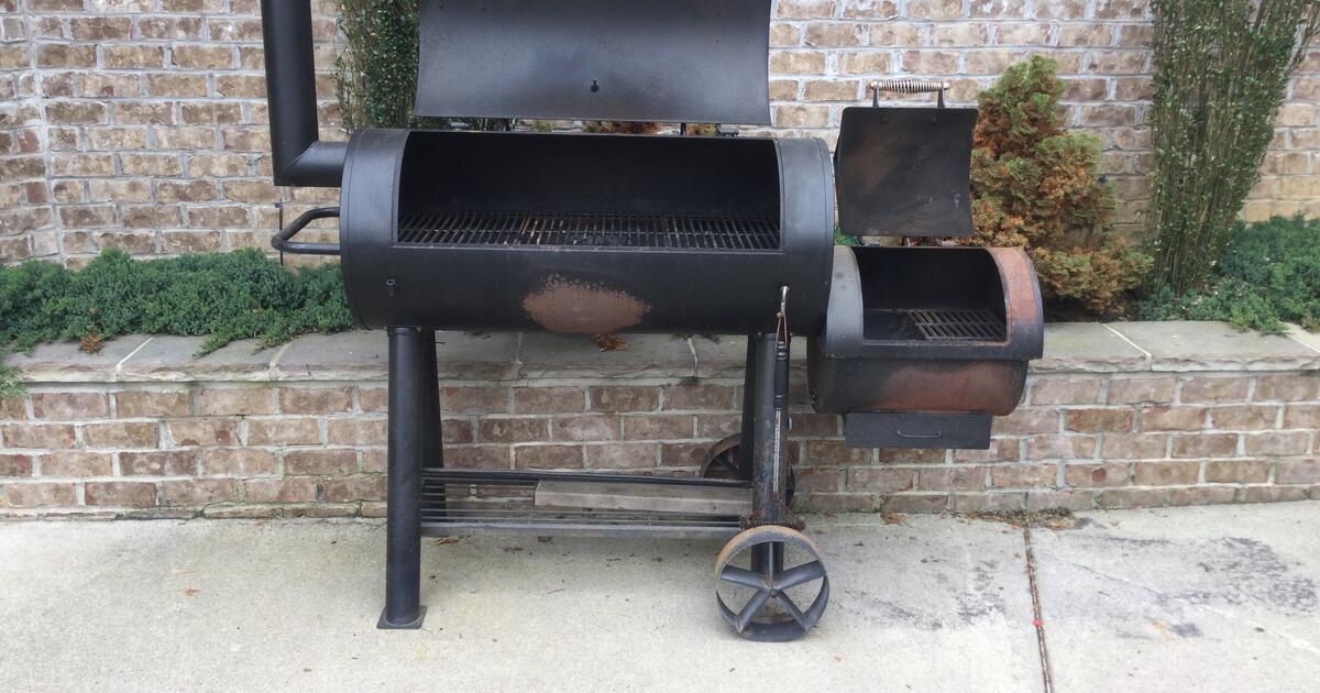 Wood Smoker for sale for 100 in Loudon, TN Finds — Nextdoor