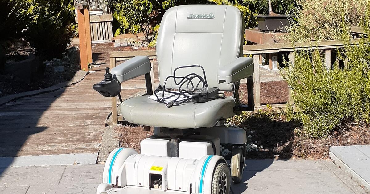 Hoveround Power Chair for Free in Federal Way, WA For Sale & Free