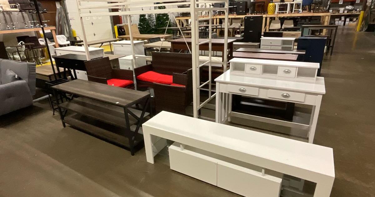 Furniture Sale for 1 in Des Moines, IA For Sale & Free — Nextdoor