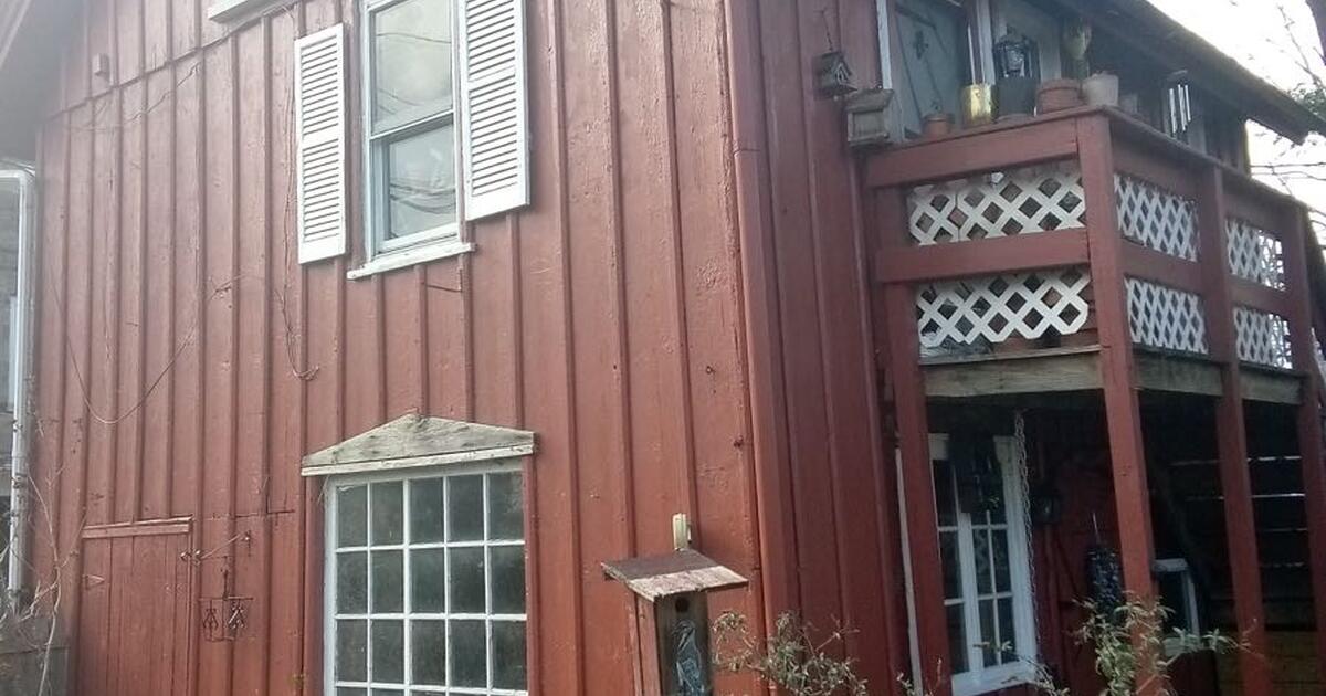 Quaint Historic Carriage house for rent for 1300 in Square, PA